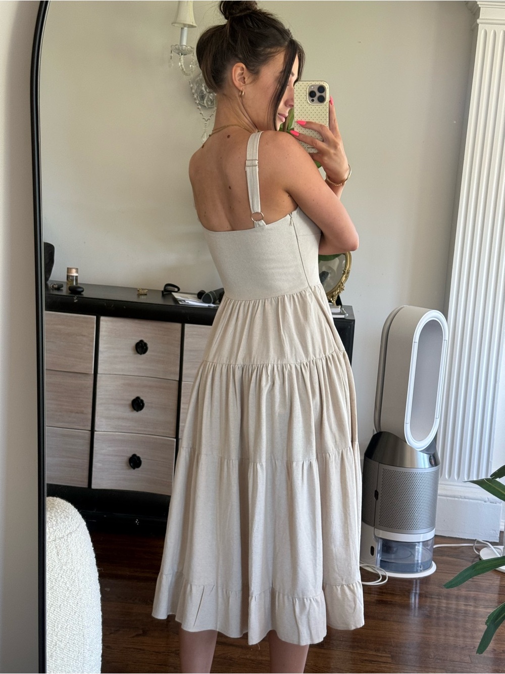 Meshki Linen Midi Dress - Picture 4 of 5